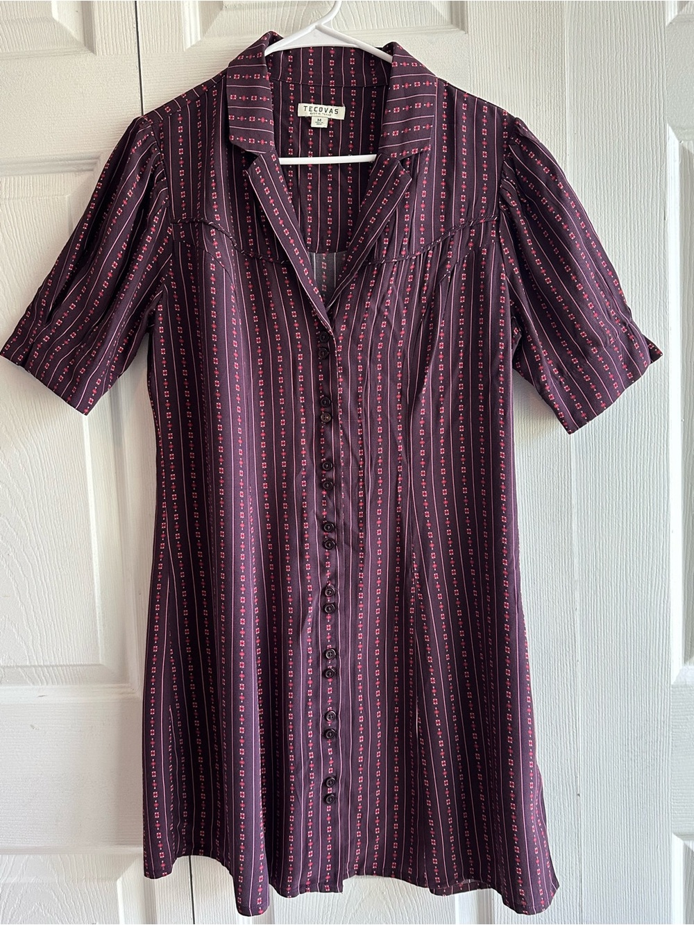 Tecovas Button Down Puff Sleeve Mini Dress in Plum/ burgundy - Western Austin - Picture 3 of 9